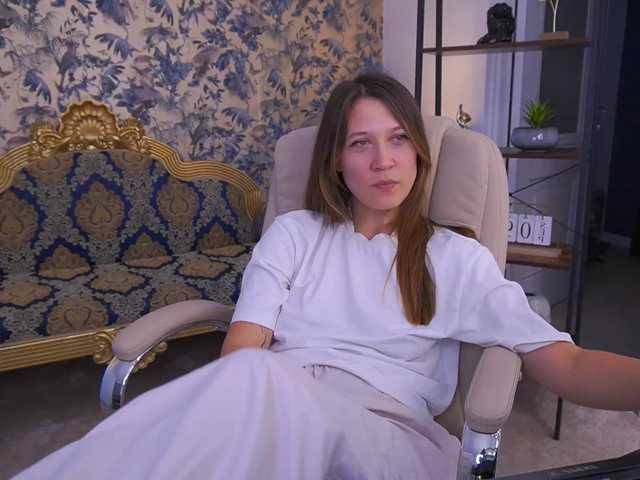 LinaDance live cam on BongaCams