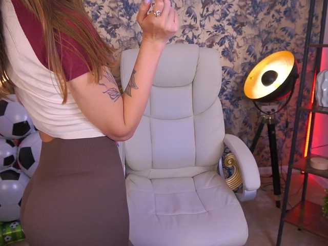 LinaDance live cam on BongaCams