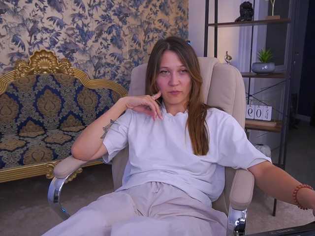 LinaDance live cam on BongaCams