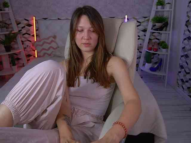 LinaDance webcam