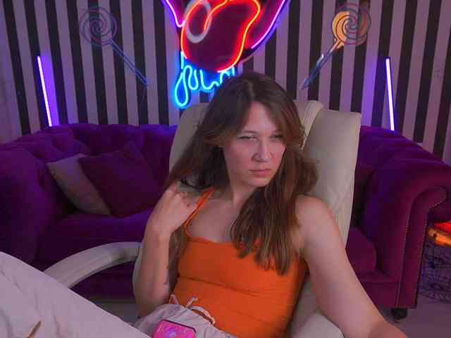 LinaDance webcam