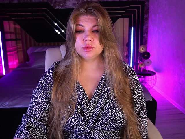 LyalyaPiska live cam on BongaCams