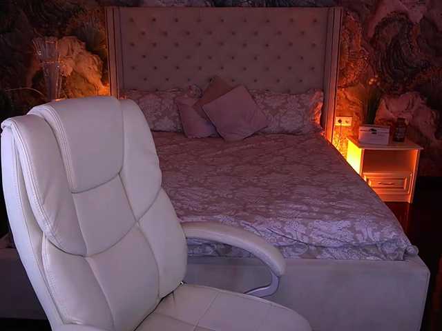 LyalyaPiska live cam on BongaCams
