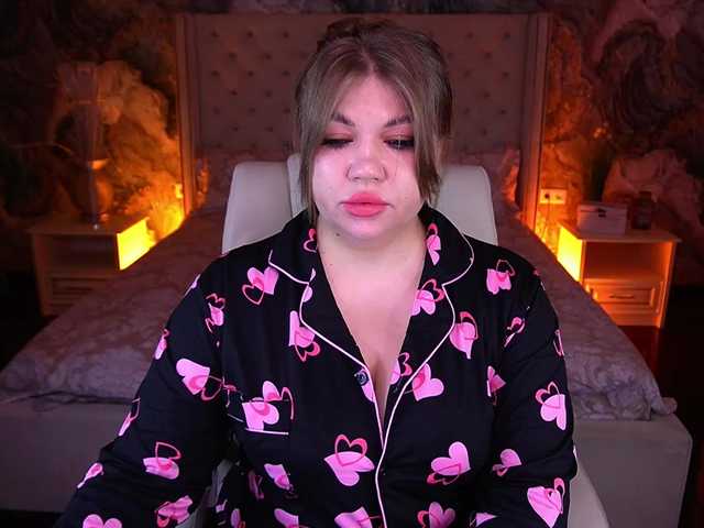 LyalyaPiska live cam on BongaCams