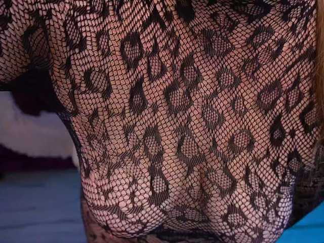 LyalyaPiska live cam on BongaCams