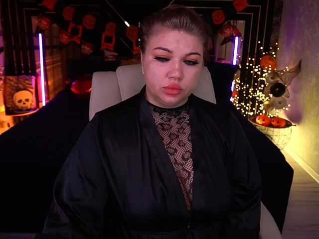LyalyaPiska live cam on BongaCams