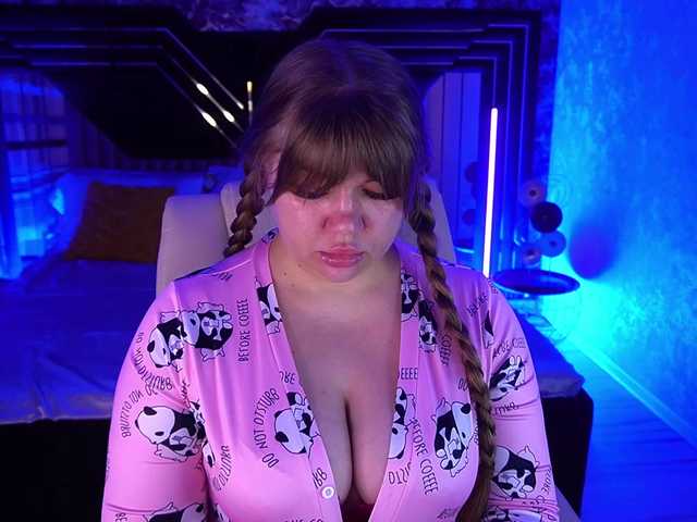LyalyaPiska live cam on BongaCams