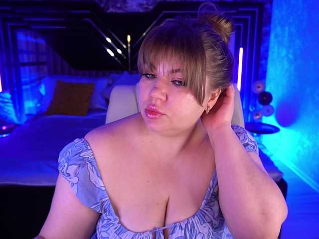 LyalyaPiska live cam on BongaCams
