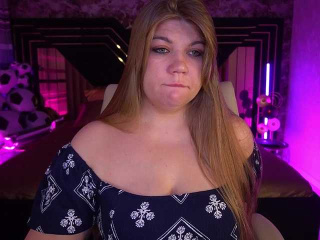 LyalyaPiska live cam on BongaCams