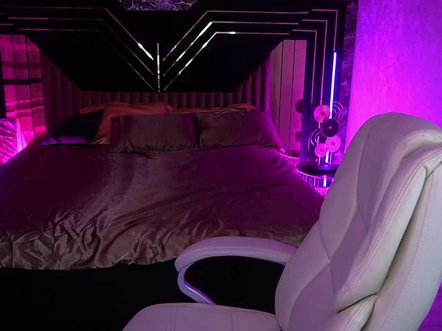 LyalyaPiska live cam on BongaCams