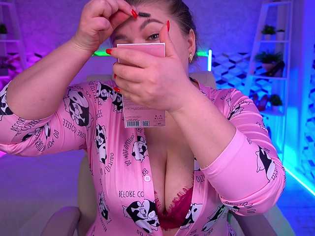 LyalyaPiska live cam on BongaCams