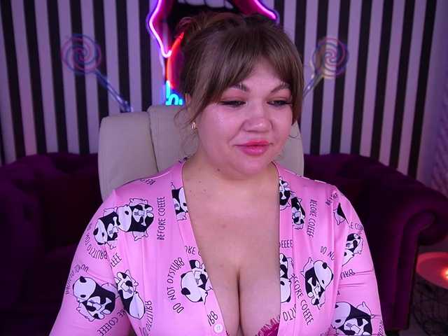 LyalyaPiska live cam on BongaCams