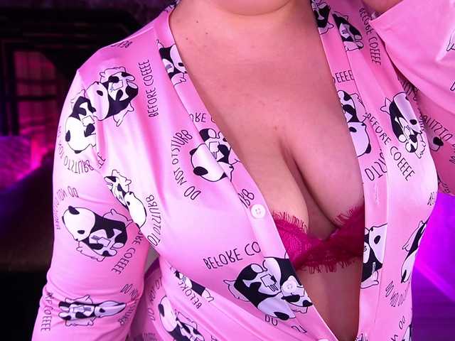 LyalyaPiska live cam on BongaCams