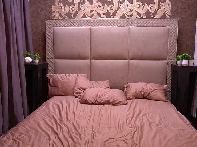 LyalyaPiska live cam on BongaCams