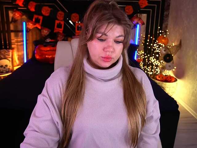 LyalyaPiska live cam preview