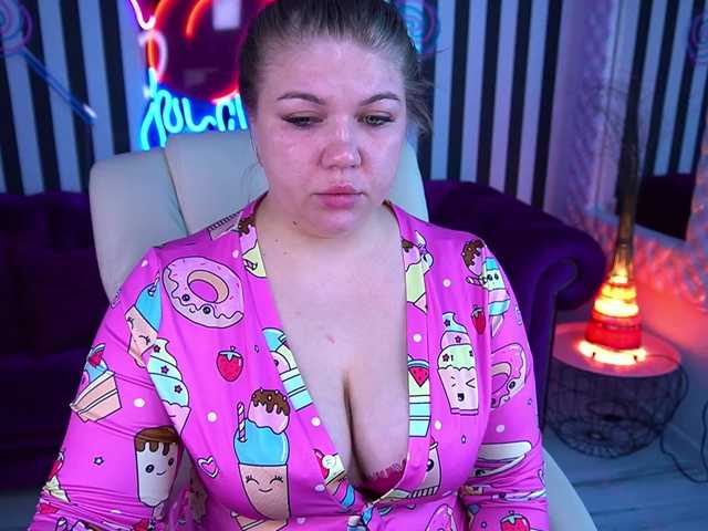 LyalyaPiska live cam on BongaCams