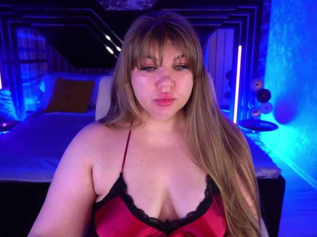 LyalyaPiska live cam on BongaCams
