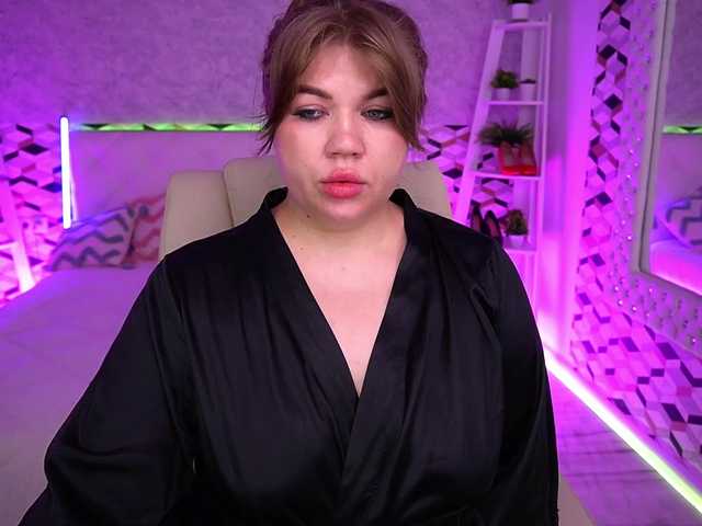 LyalyaPiska live cam on BongaCams