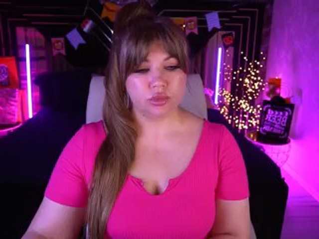 LyalyaPiska live cam on BongaCams