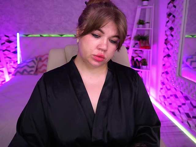 LyalyaPiska live cam on BongaCams