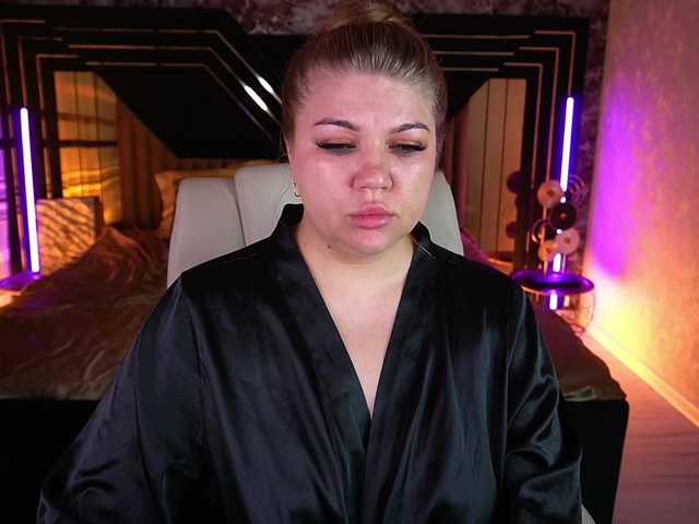 LyalyaPiska live cam on BongaCams