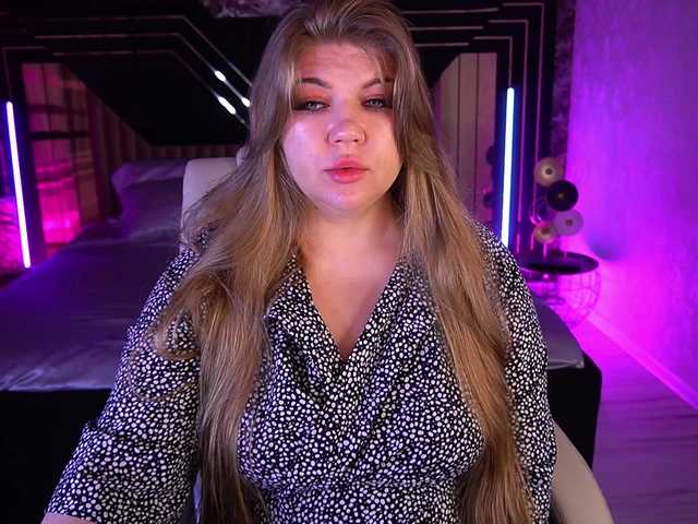 LyalyaPiska live cam on BongaCams