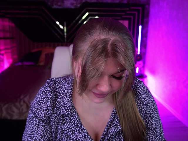 LyalyaPiska live cam on BongaCams
