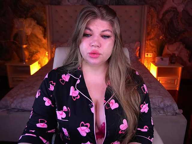 LyalyaPiska live cam on BongaCams