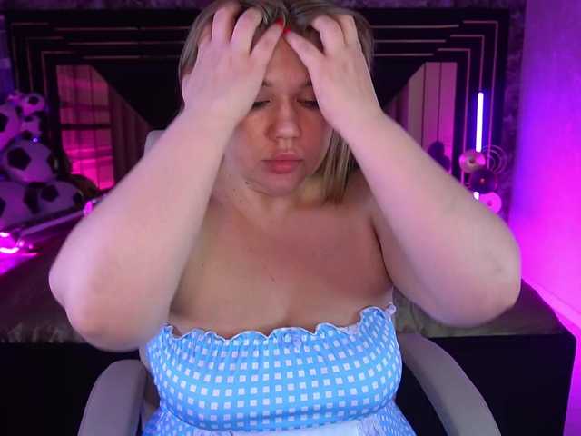 LyalyaPiska live cam on BongaCams