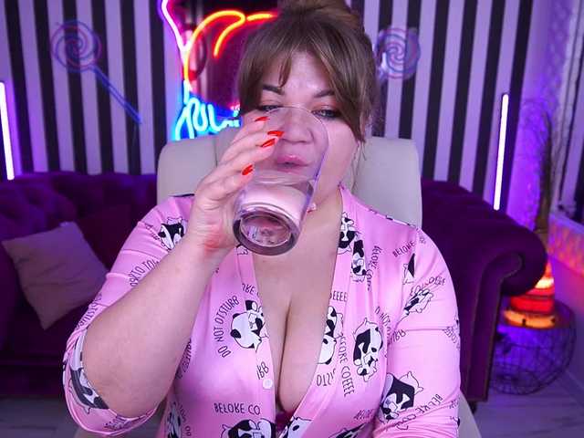 LyalyaPiska live cam on BongaCams