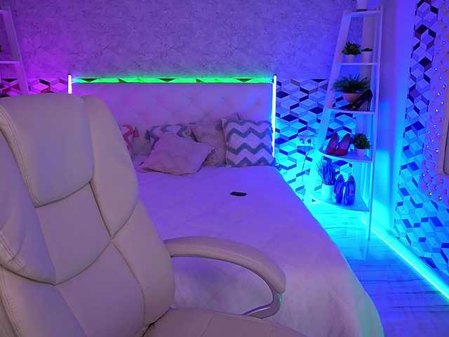 LyalyaPiska live cam on BongaCams