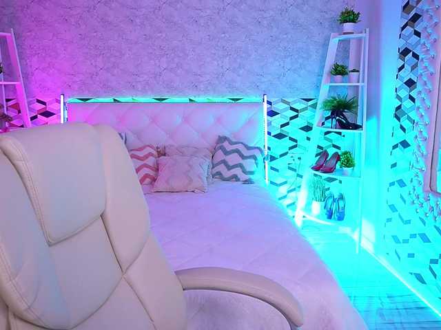LyalyaPiska live cam on BongaCams