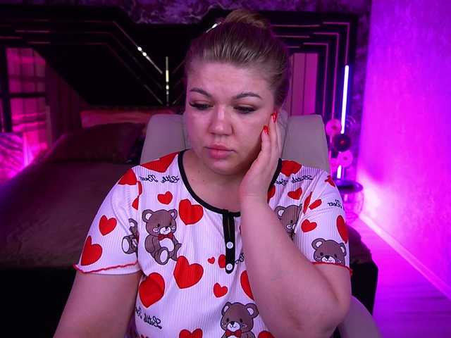 LyalyaPiska live cam on BongaCams