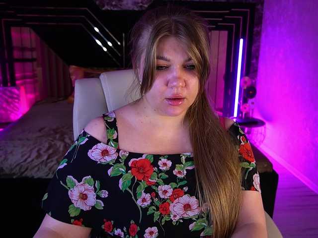 LyalyaPiska live cam on BongaCams