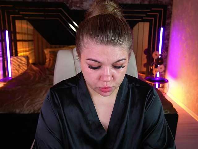 LyalyaPiska live cam on BongaCams