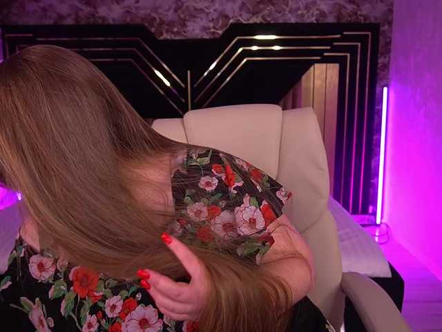 LyalyaPiska live cam on BongaCams