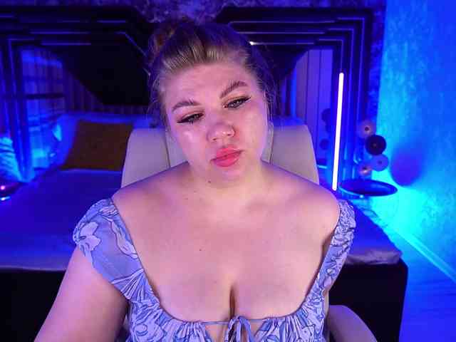 LyalyaPiska webcam
