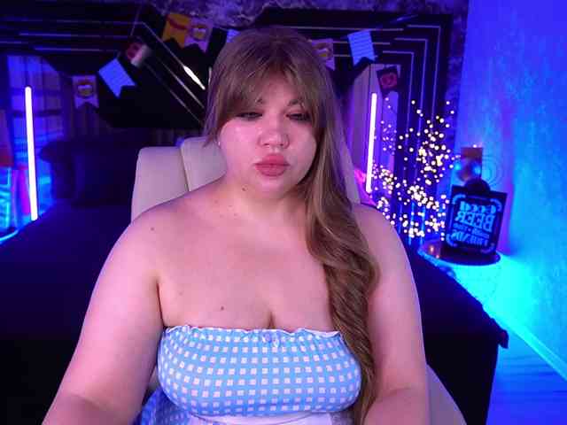 LyalyaPiska webcam