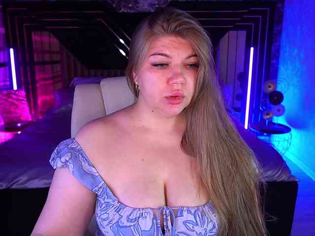 LyalyaPiska webcam
