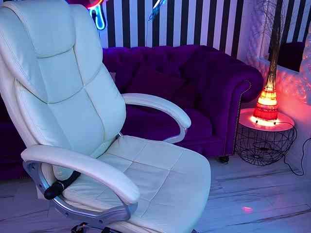 LyalyaPiska Sex Cam Show