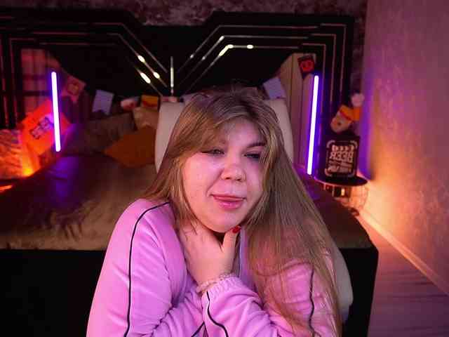 LyalyaPiska webcam