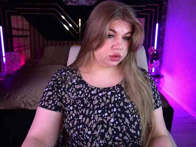 LyalyaPiska webcam