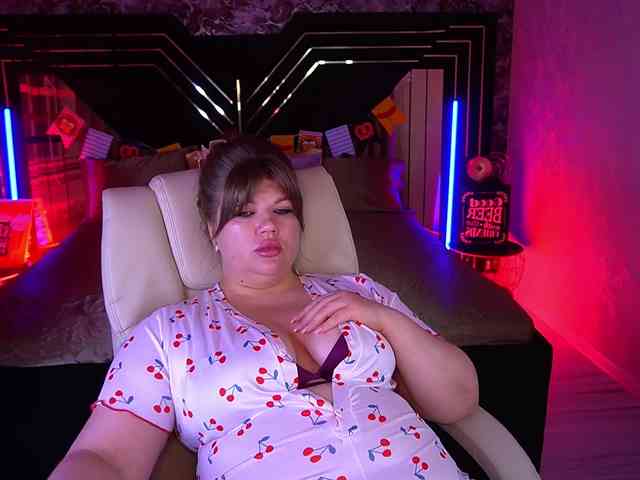 LyalyaPiska webcam