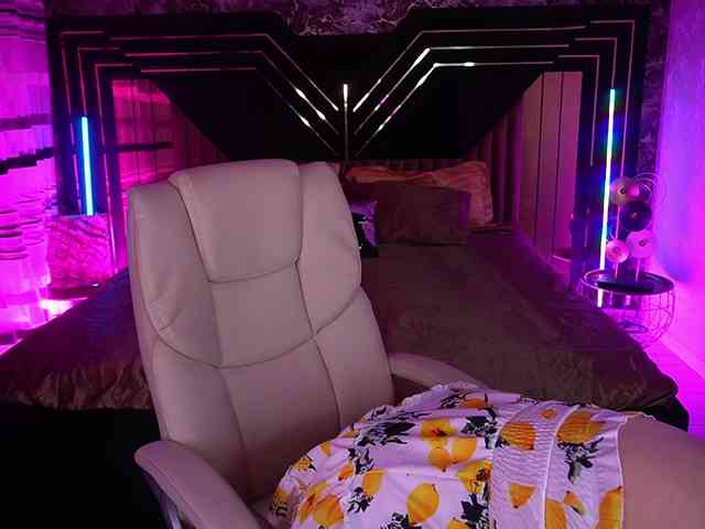 LyalyaPiska Live Webcam on BongaCams
