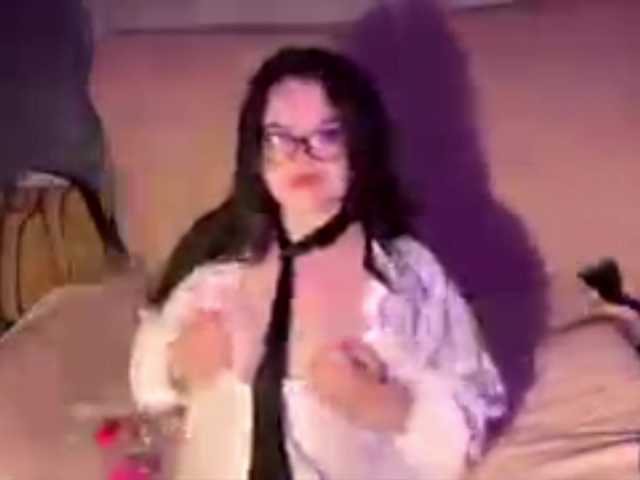 GloriaBbon live cam on BongaCams