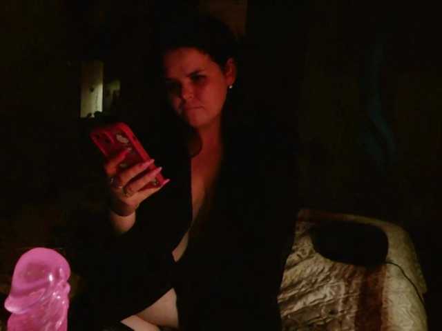 GloriaBbon live cam on BongaCams
