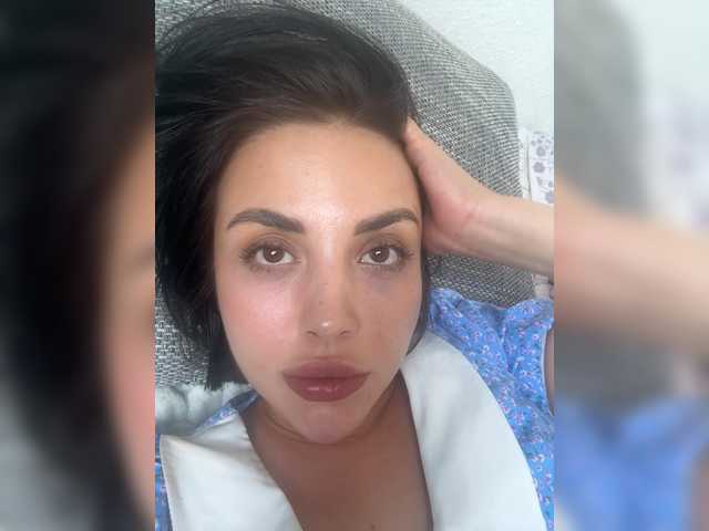 lessa-voxx live sex show