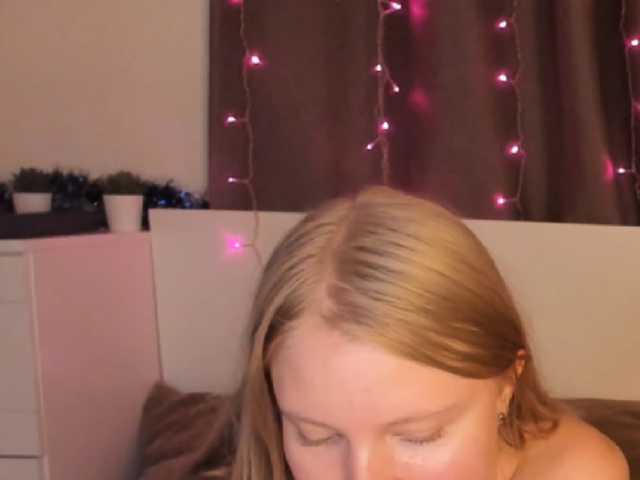 LunaSin21 live cam on BongaCams