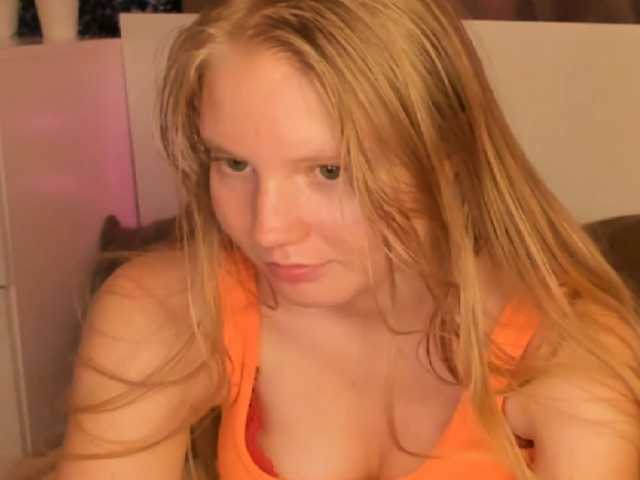 LunaSin21 live cam on BongaCams