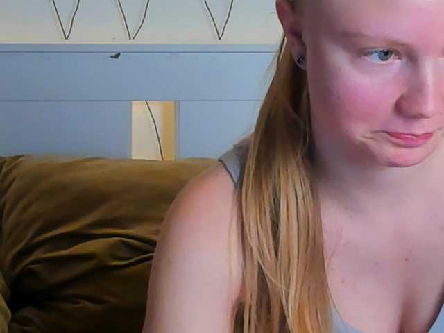 LunaSin21 live cam preview